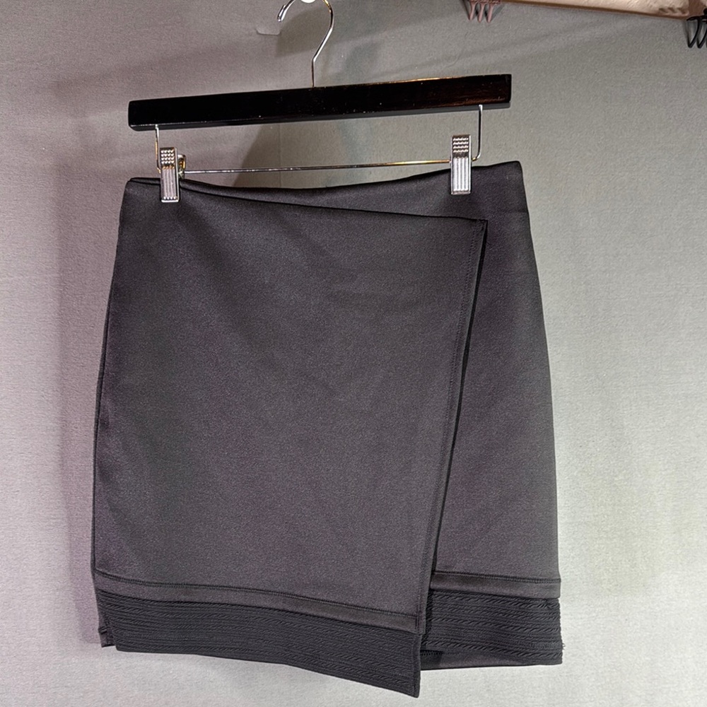 Rachel Roy skirt size large